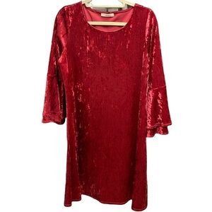 Andree by Unit dress faux velvet bell sleeves round neckline knee length Sz L